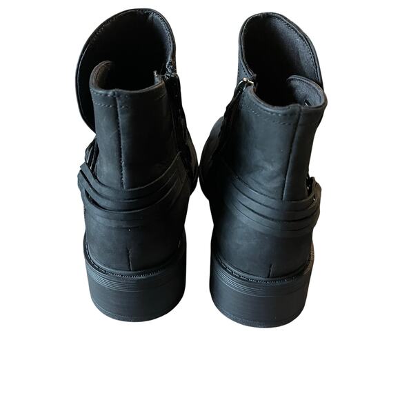 Clarks Women's 9 Hearth Kaylie Ankle Boot Leather Stacked Block Heel - Picture 9 of 10